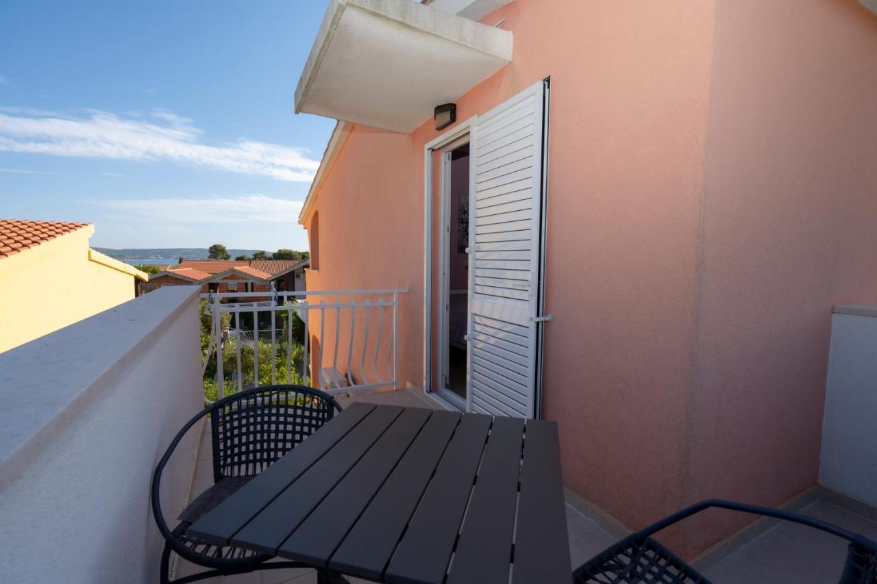 Seaview & Balcony Apartment Petra Jadrija Exterior foto